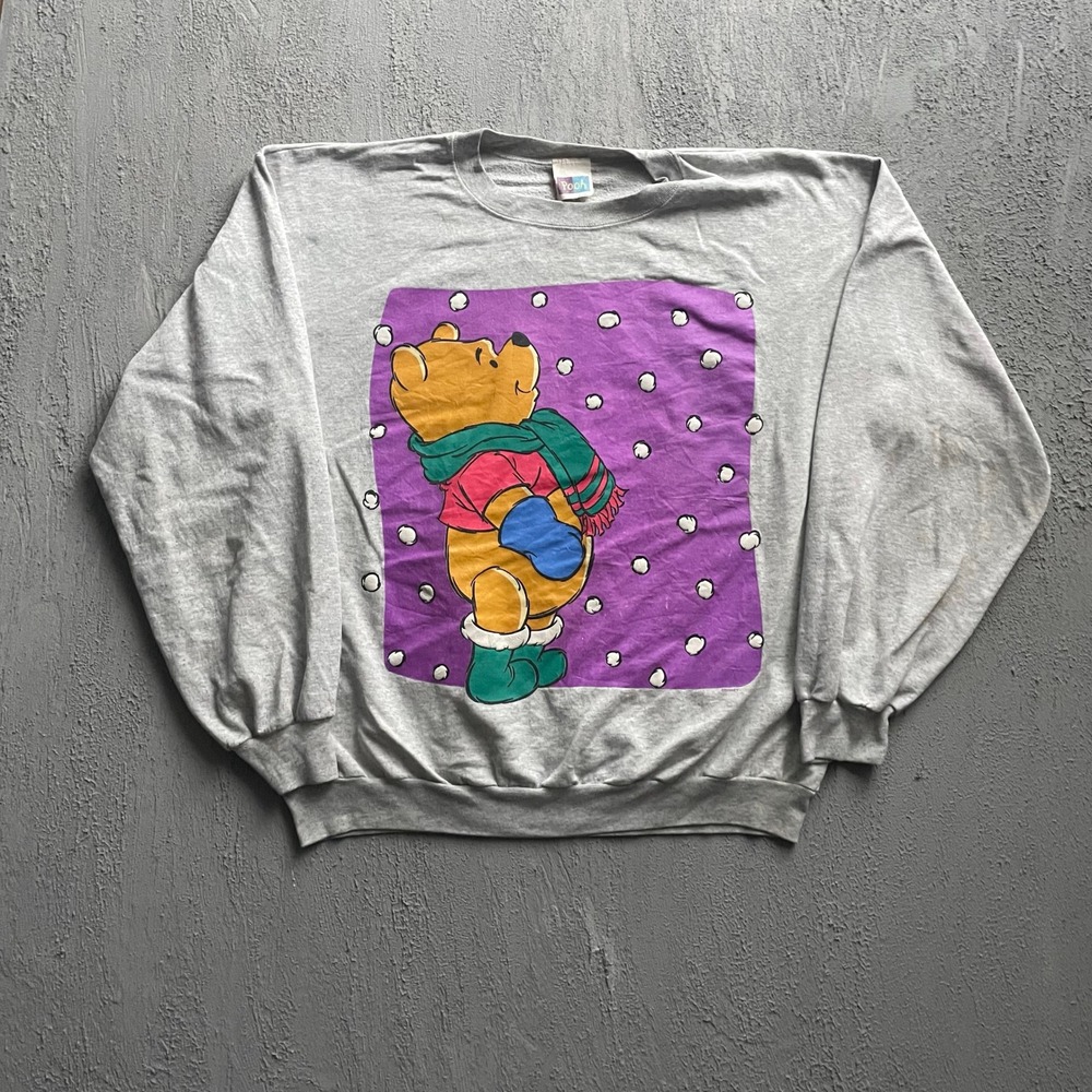 Vintage Pooh Bear Snow Graphic Sweatshirt Mens XL Gray 90s Sun Sportswear